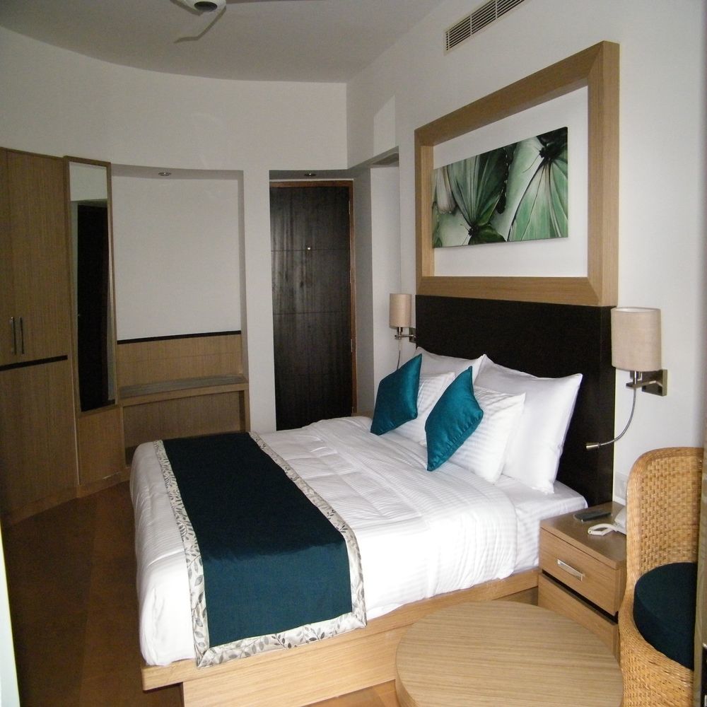 Hotel Poetree Thekkady Exterior foto